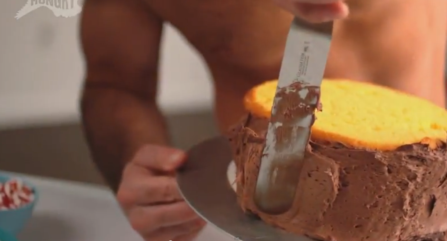 La cereza del pastel: poner el betún desnudo