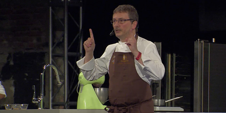 El ilusionismo culinario de Andoni Luis Aduriz (conferencia íntegra)