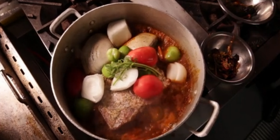 Birria de almeja, la reinvención de un clásico