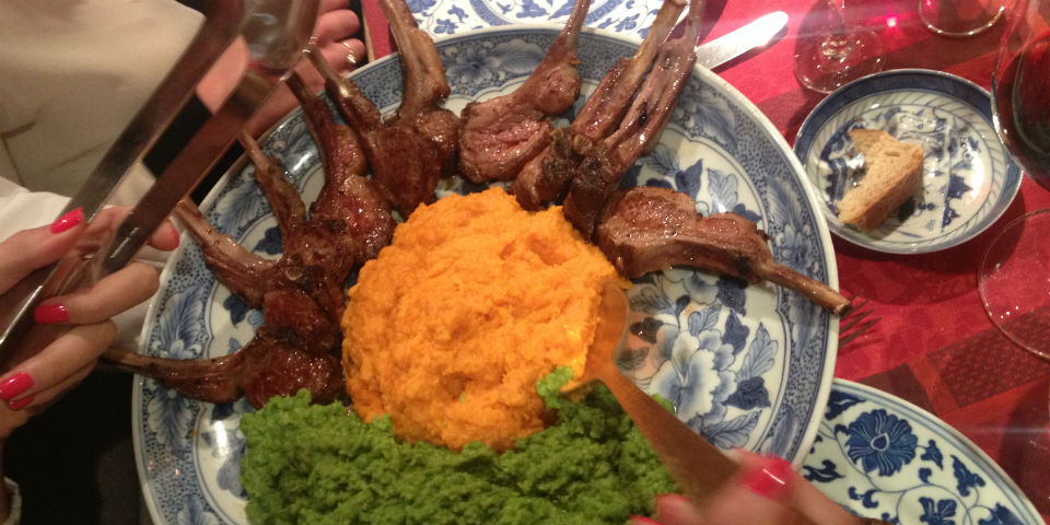 #Receta: Costillas de cordero con puré naranja y verde