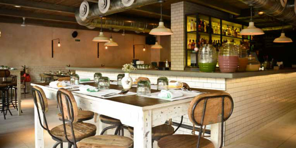 Maíz de Mar, la propuesta "costeña" de Enrique Olvera