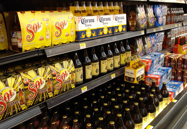 Limitan a grandes cerveceras; abren camino a las artesanales