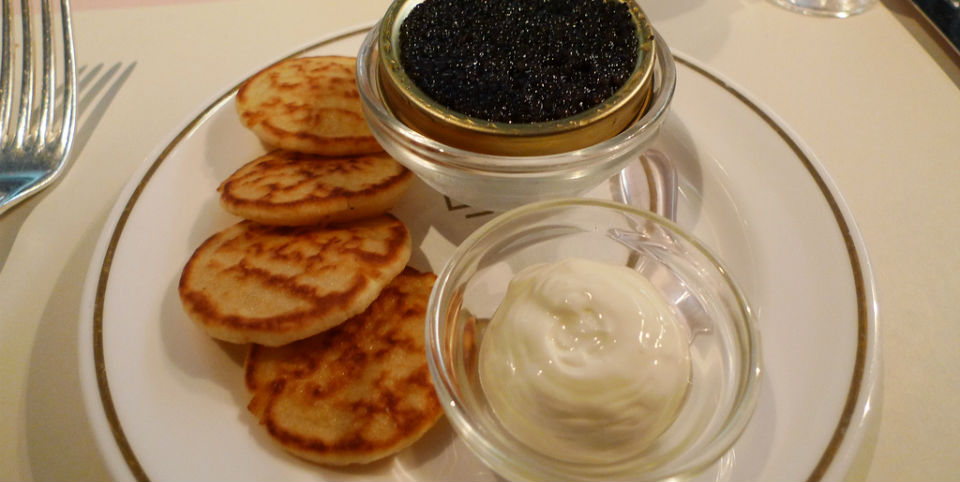 Caviar, el regalo de los esturiones al hombre