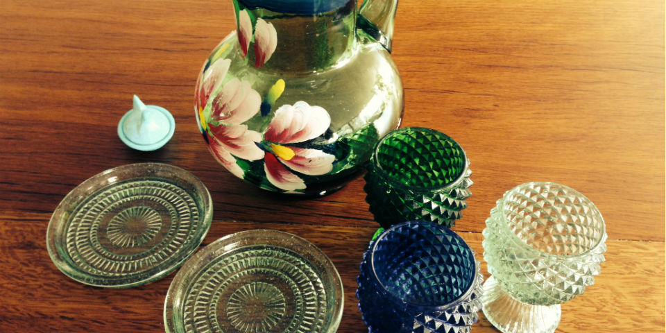 Dale color a tu mesa con el vidrio del Barrio de la Luz