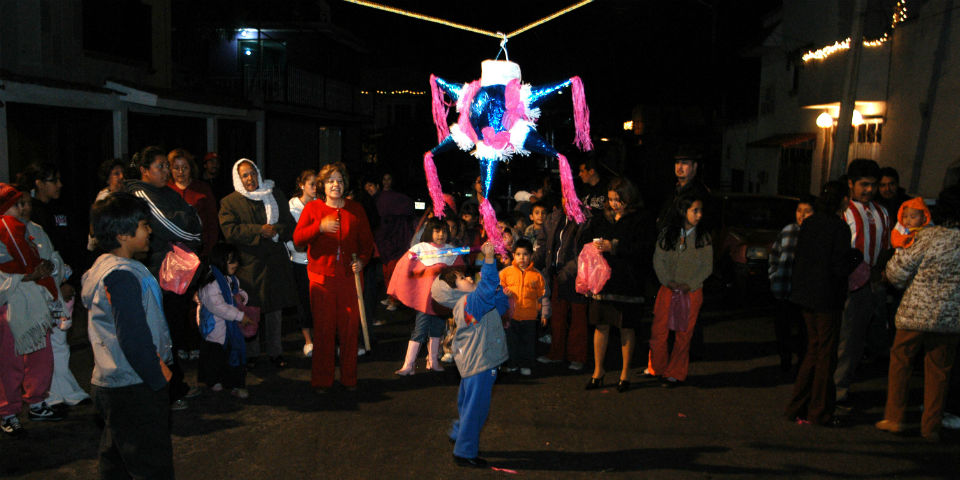 ¿Cuál es la historia de las posadas? ¿Qué dan de comer y beber?