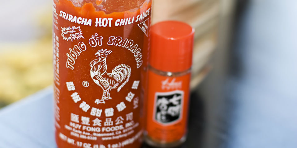 La ciencia detrás de la Sriracha (y quince cosas que desconocías de ella)