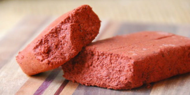 Rojo que te quiero rojo: qué es el achiote y cómo utilizarlo