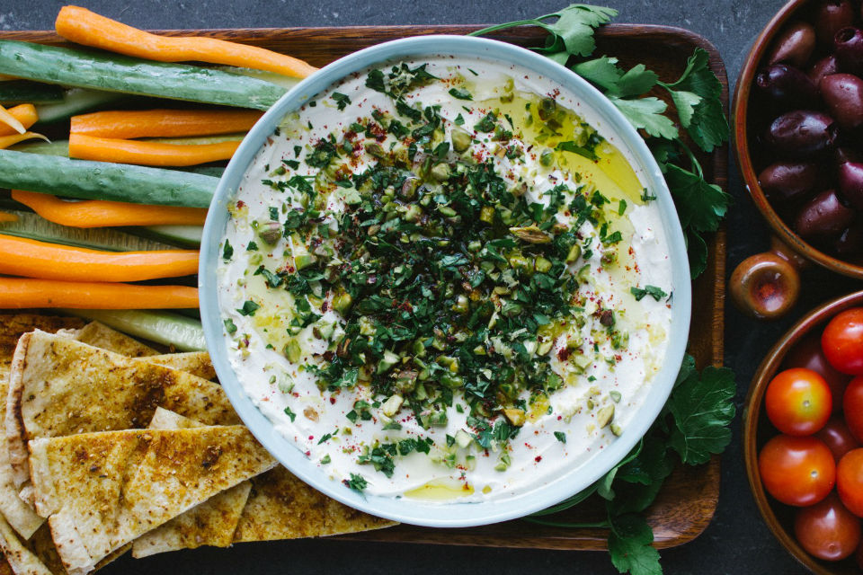 Seis recetas de botanas ricas y fáciles para tus cenas de Navidad y Año Nuevo