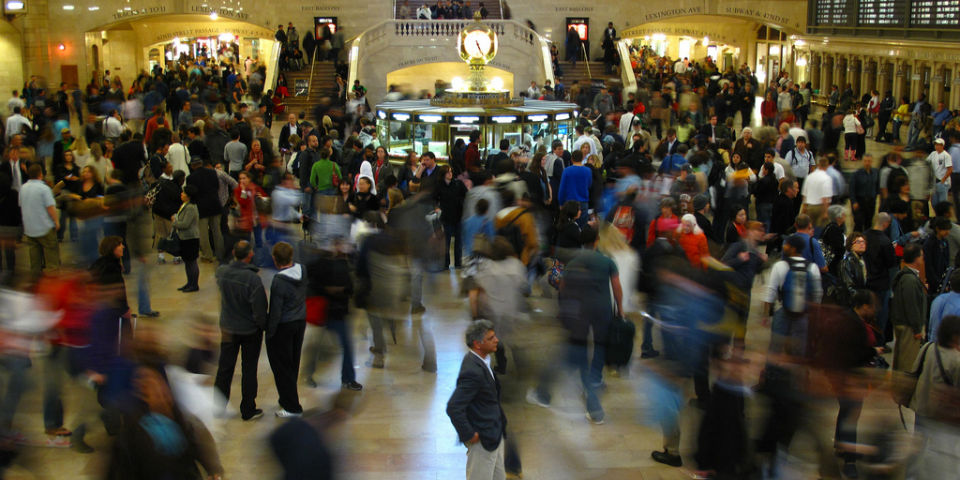 Los frescos ostiones de la estación de trenes más grande del mundo