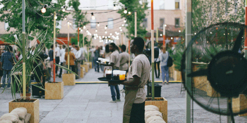 Tapeo y copas solidarias en el verano madrileño