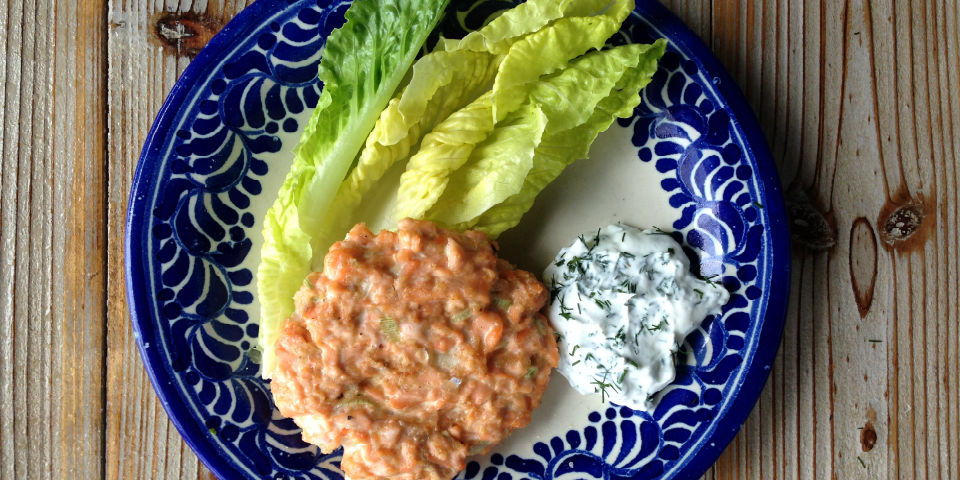 #Receta Hamburguesa de salmón con yogurt y eneldo