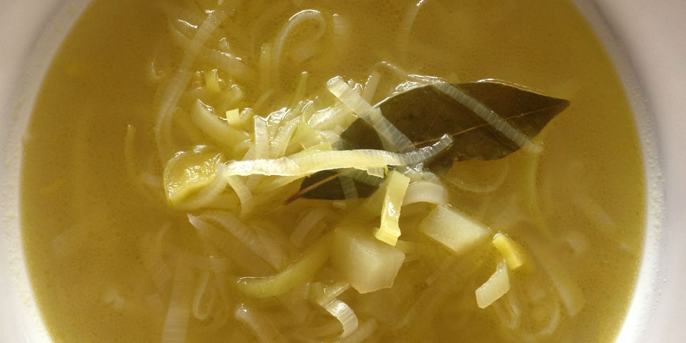 #Receta De poro con papa, la sopa que reanima