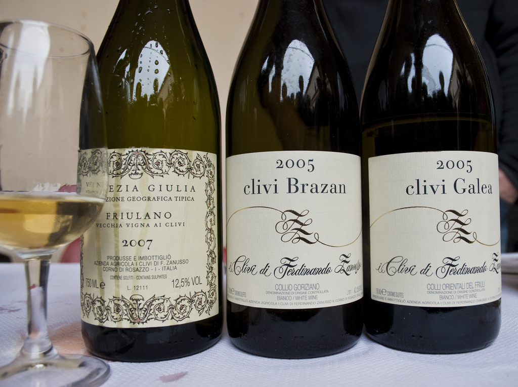 ¿Qué tan difícil es falsificar una botella de vino?