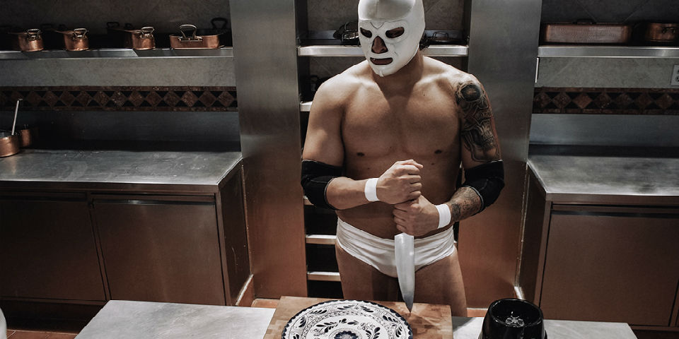 Cocina para luchadores: la pelea estelar de máscara vs. mandil