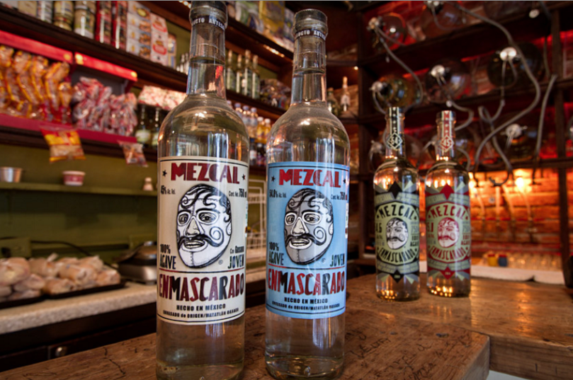10 lugares para que te eches unos buenos mezcales