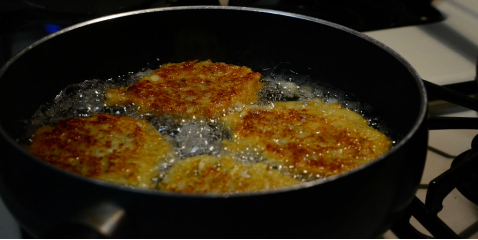 #RECETA Latkes de camote y papa