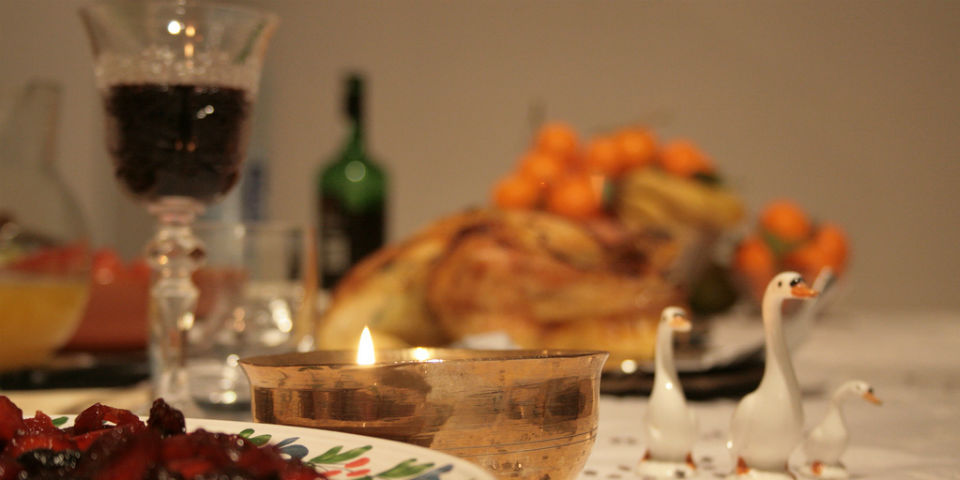 Vino + cena: cinco tips de maridaje para Navidad