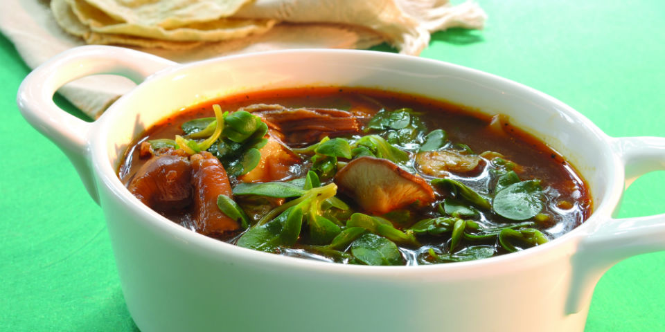 #RECETA Chileatole de hongos y verdolagas