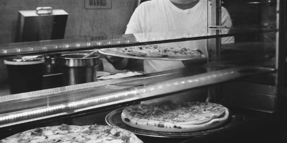#VIDEO La extraña armonía de la pizza y el jazz