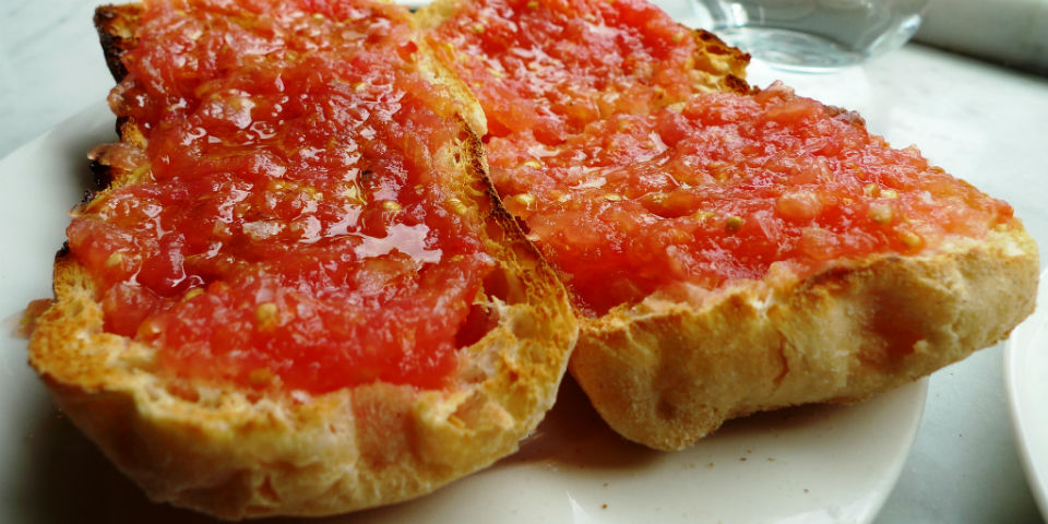 #RECETA Pan con tomate, cuando menos es más (muchísimo más)