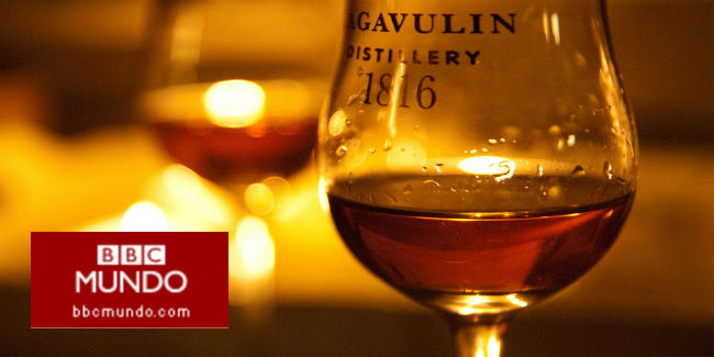 Por qué el mundo está consumiendo menos whisky escocés