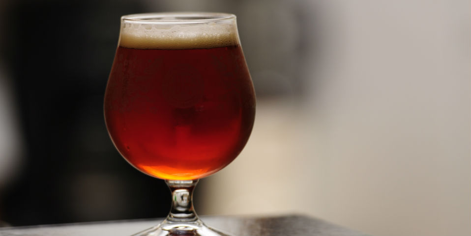 Cerveza, el nuevo mezclador favorito en la coctelería