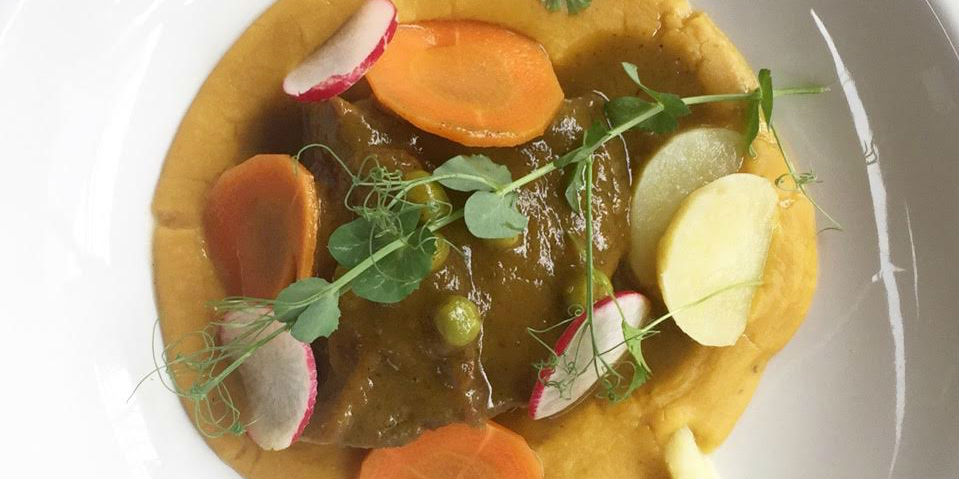 El verano llega a Astrid y Gastón