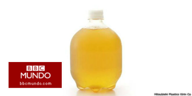 ¿Llegó la hora de tomar cerveza en botella de plástico?