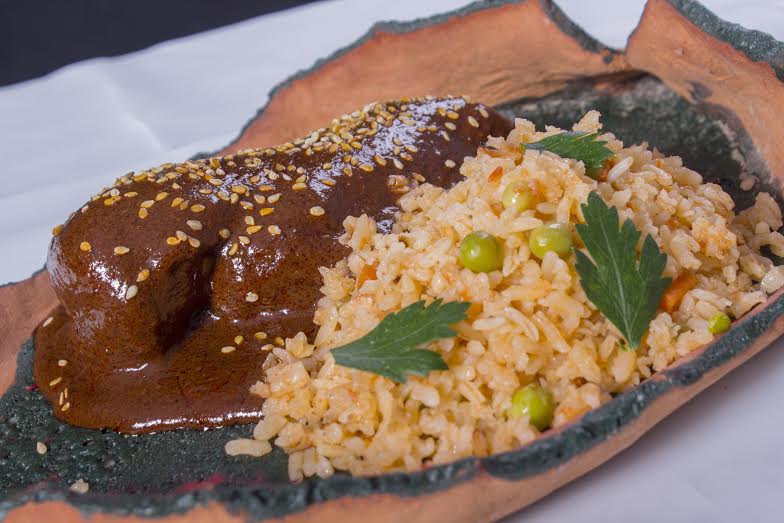 #TradiciónCDMX El mole de agua de Milpa Alta