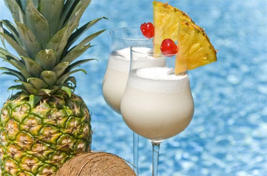 La amada piña colada: la polémica de su origen