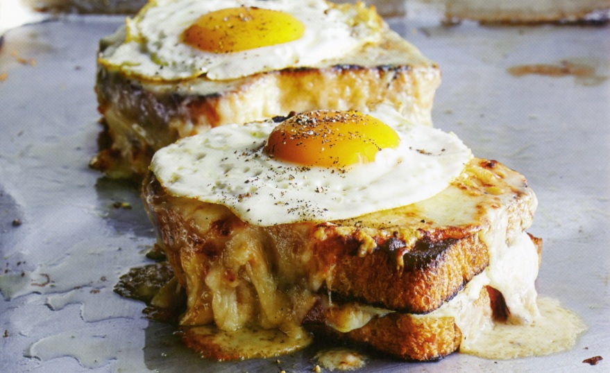 #RecetasLarousse Croque madame de jamón y queso