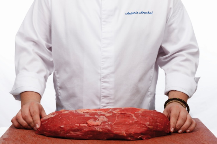 ¡Por un filete tierno y jugoso! Evita que la carne se seque en el horno con este truco