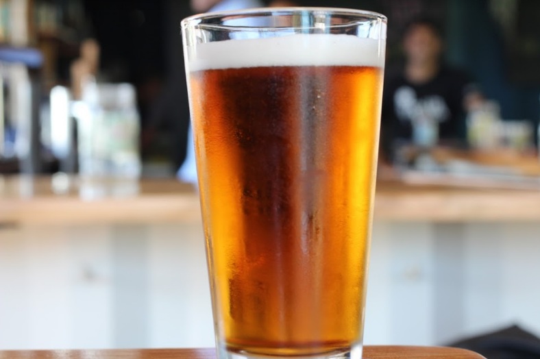 Por 3ª vez, diputados rechazan cuota fija de impuestos a la cerveza