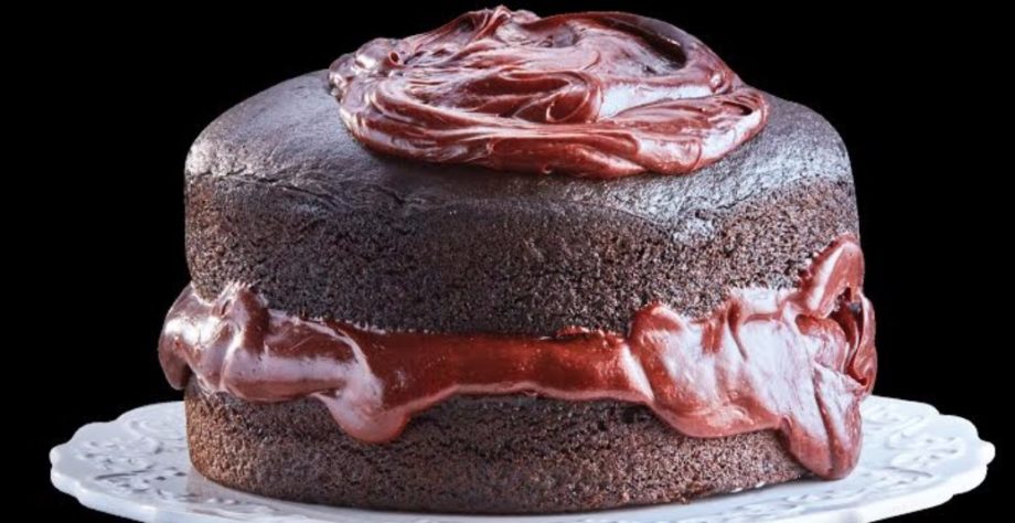 #RecetasLarousse Pastel de chocolate doble