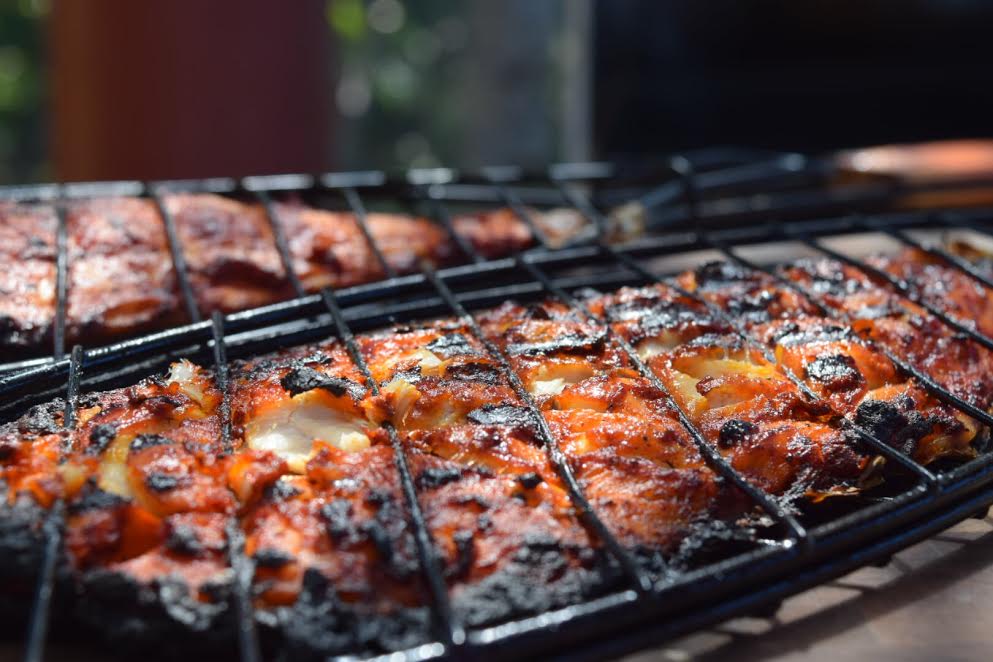 Prepara pescado zarandeado en casa con esta receta