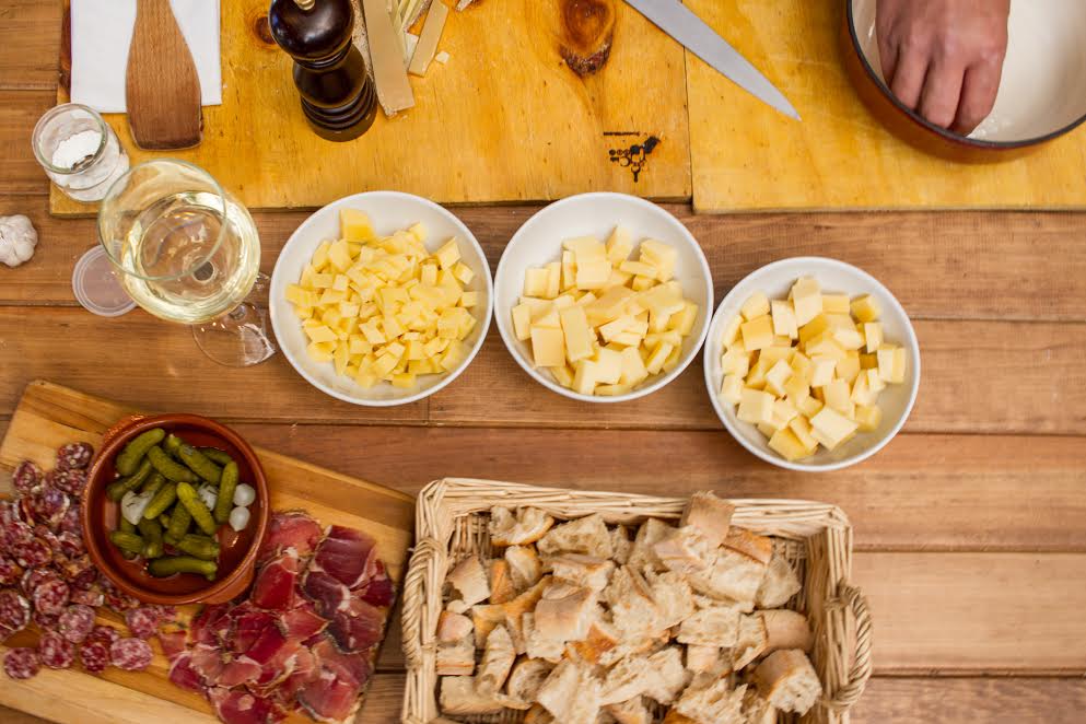 #RECETA Fondue de tres quesos para el alma