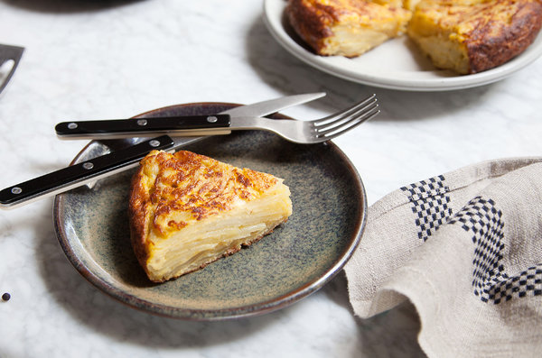 Cinco #RECETAS de tortilla española, desde la tradicional hasta una con camote