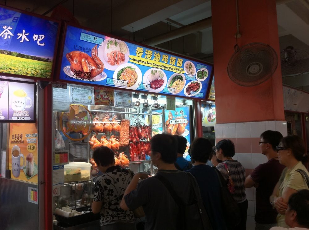 Cómo es el primer puesto de comida callejera que recibió una estrella de la exclusiva guía gastronómica Michelin