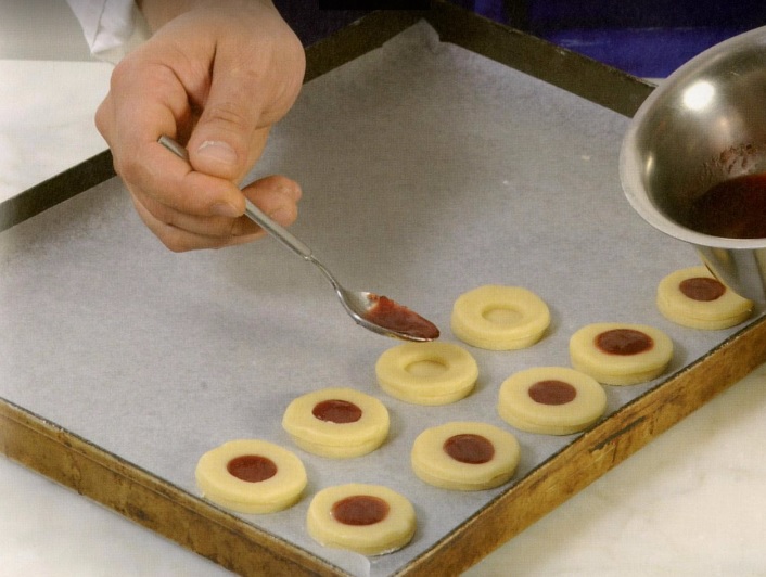 Receta de las clásicas galletas con mermelada