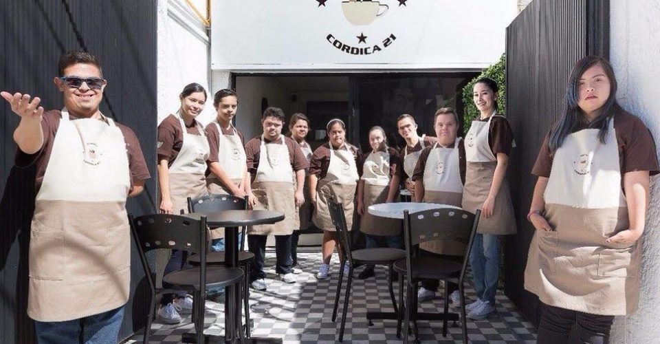 Un café con causa: Cordica 21, la primera cafetería atendida por personas con Síndrome de Down