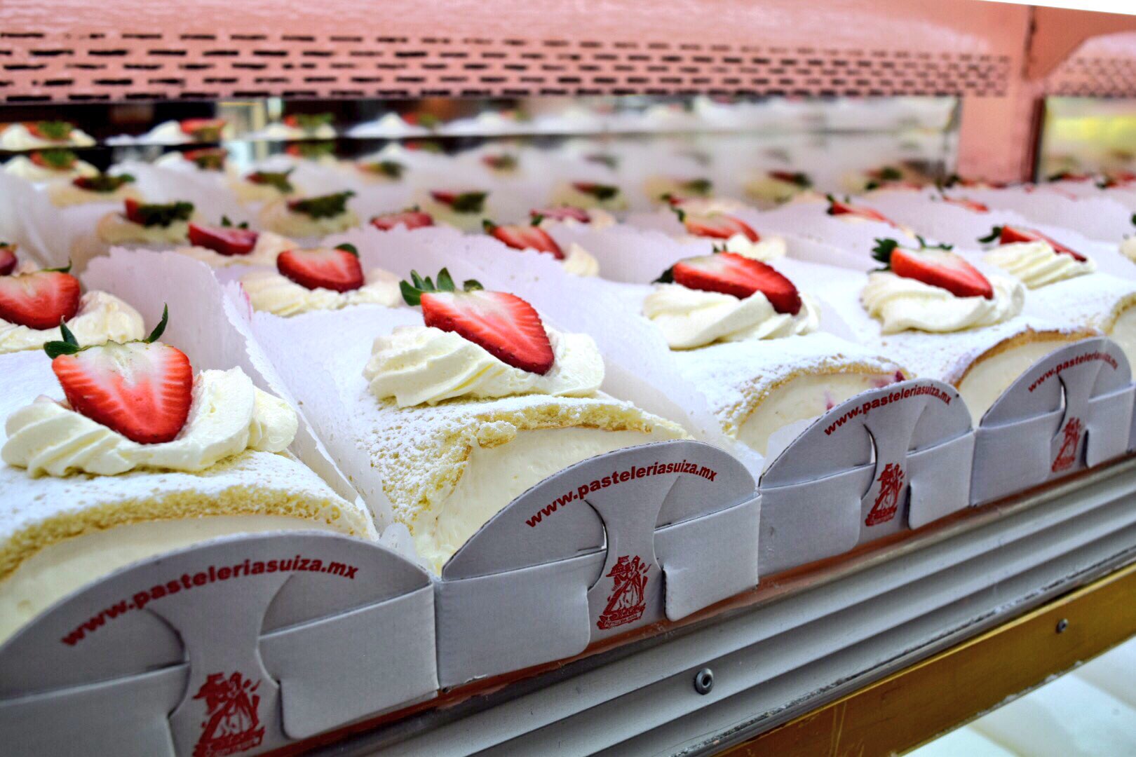 Pastelería Suiza, una leyenda viva de la ciudad de México