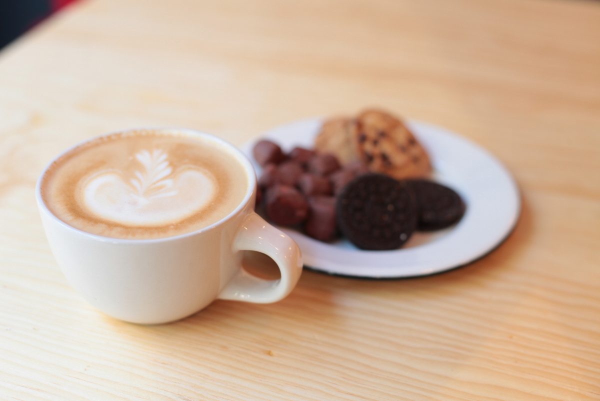 Chez Vous, el único café ilimitado en la CDMX en el que pagas por el tiempo