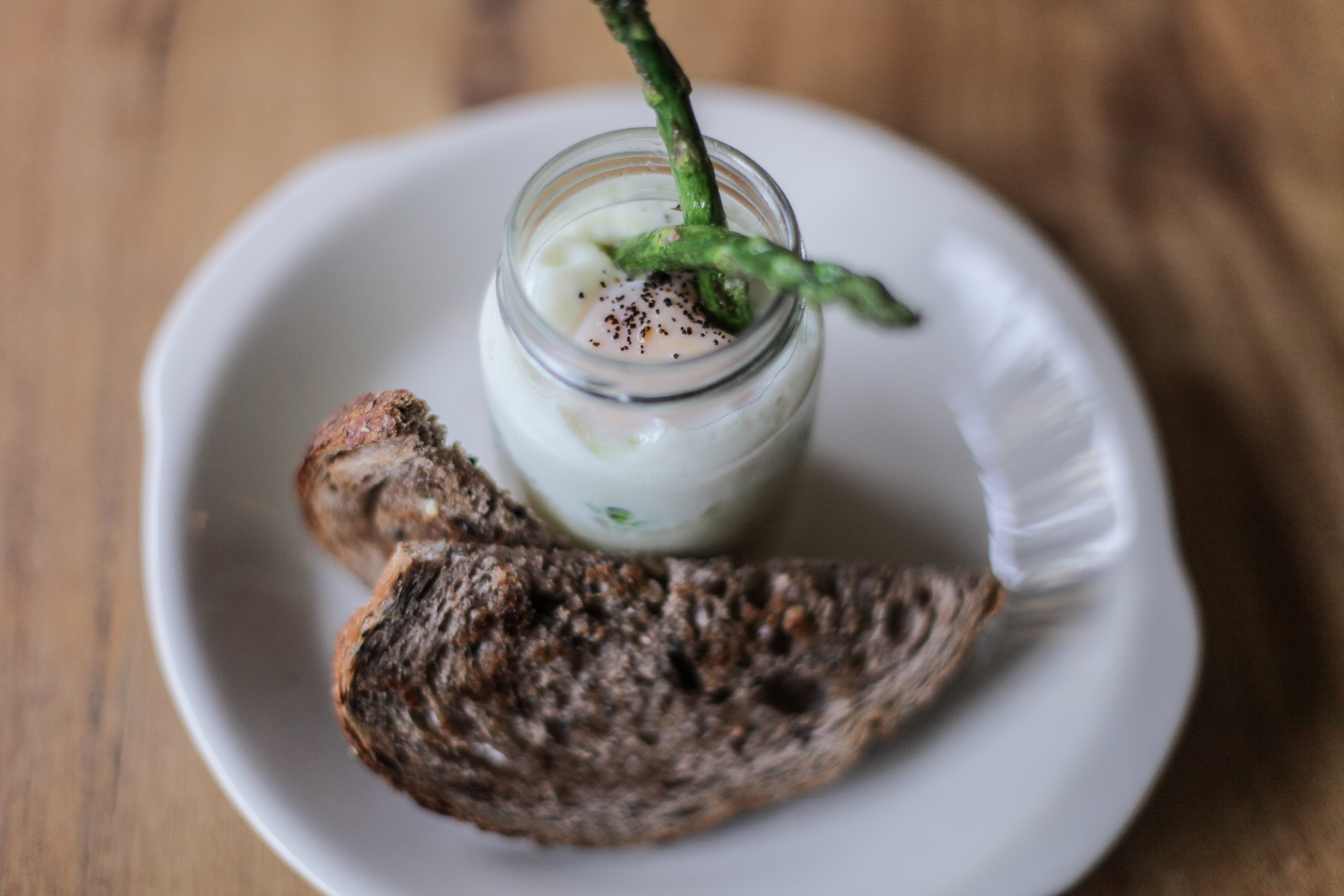 En los 50, este sitio era una farmacia; ahora es un restaurante en la Juárez