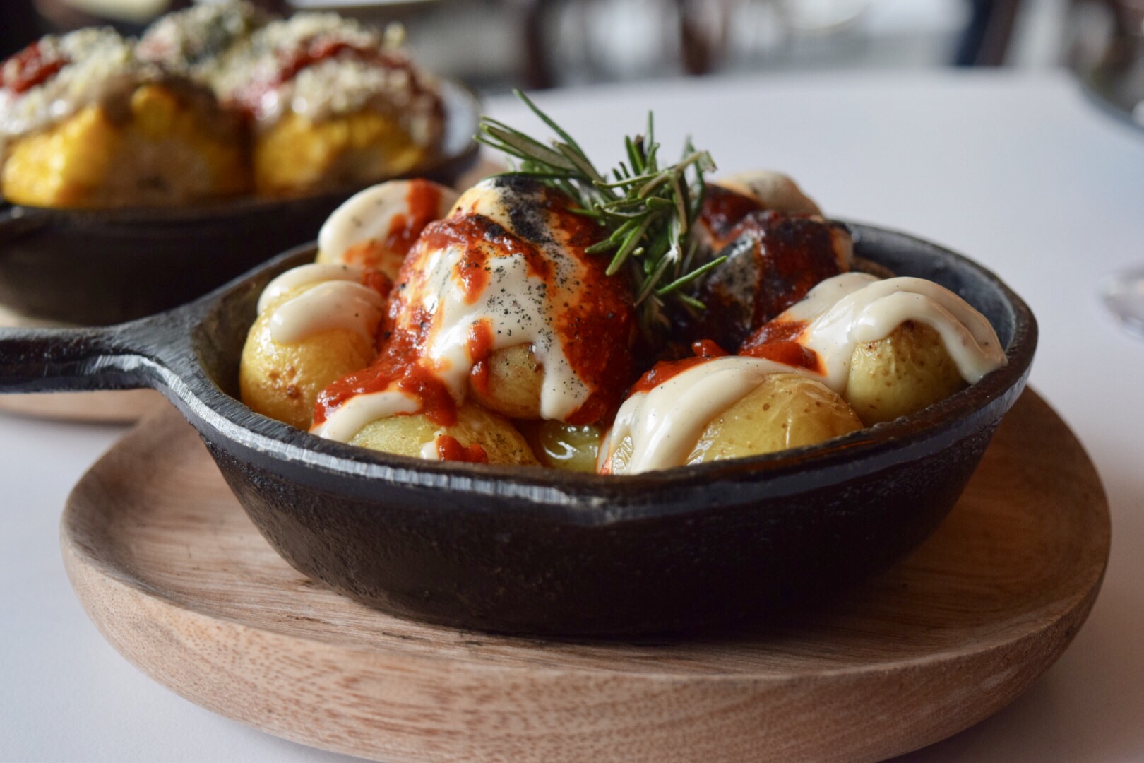 The Roost, el arte de rostizar mucho más que pollo