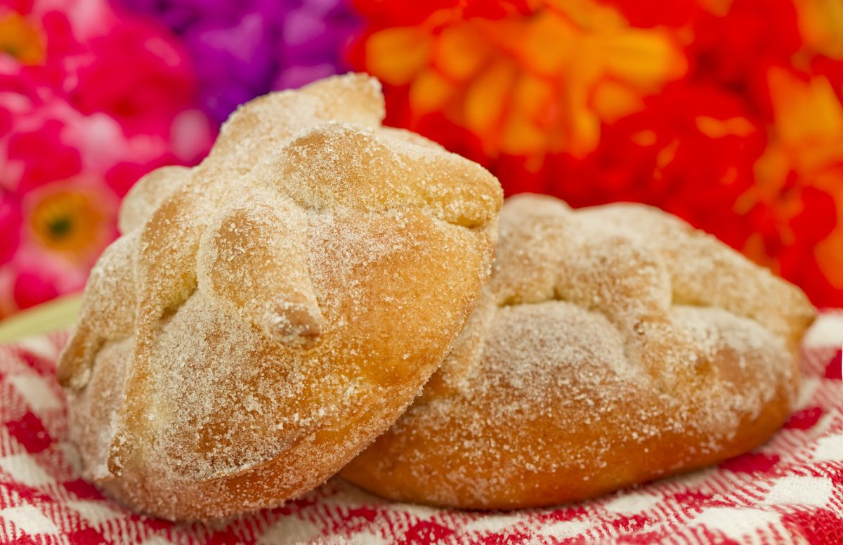 El pan de muerto perfecto: tres características para reconocerlo