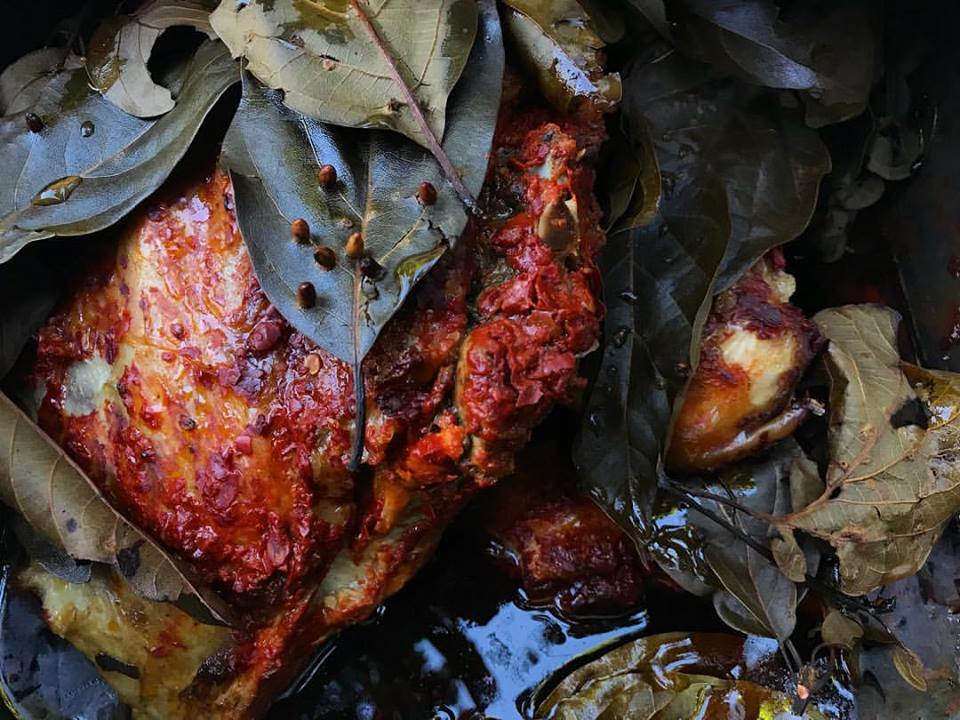 Sabor en las profundidades: los diferentes hornos bajo tierra de México y otros países