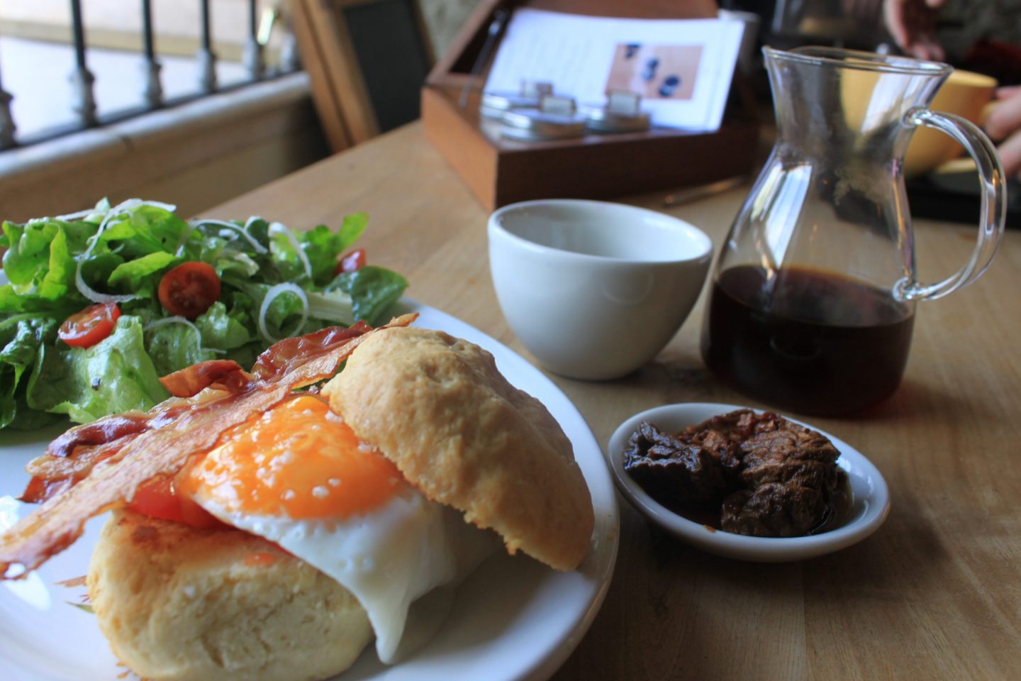 A esta Farmacia Internacional se va a comer (y muy rico)