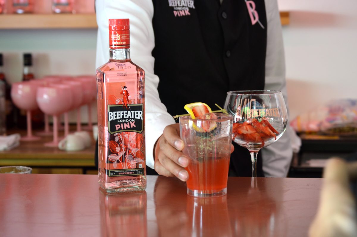 ¡A beber ginebra rosa! 4 recetas de cocteles con Beefeater Pink