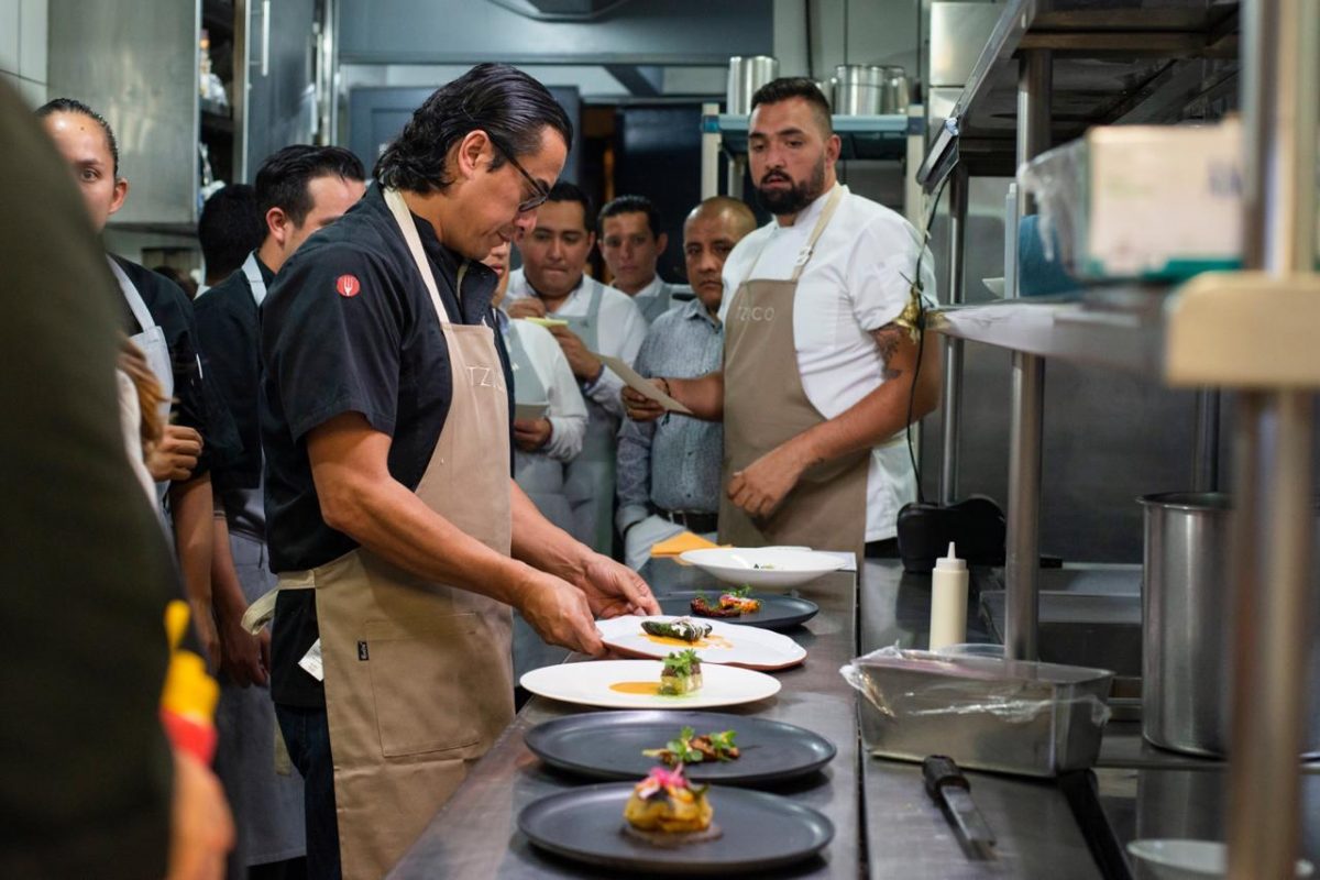 ¡Ya abrió Tzuco! Cocina mexicana en Chicago por Carlos Gaytán