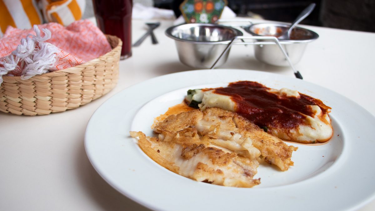 ¡Buenos días en el Nuevo Café Bagdad! El sabor de México en La Merced